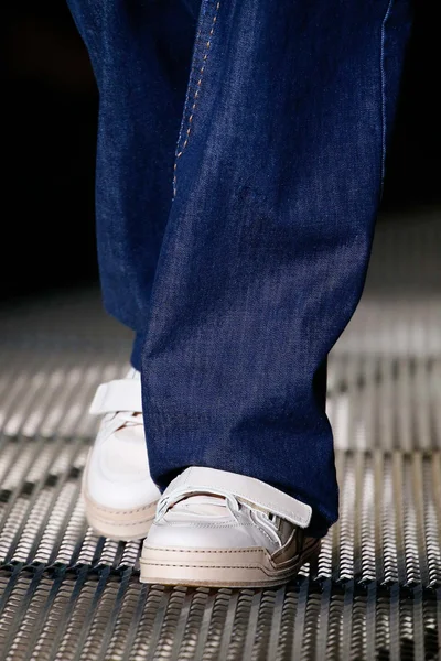 Look 64